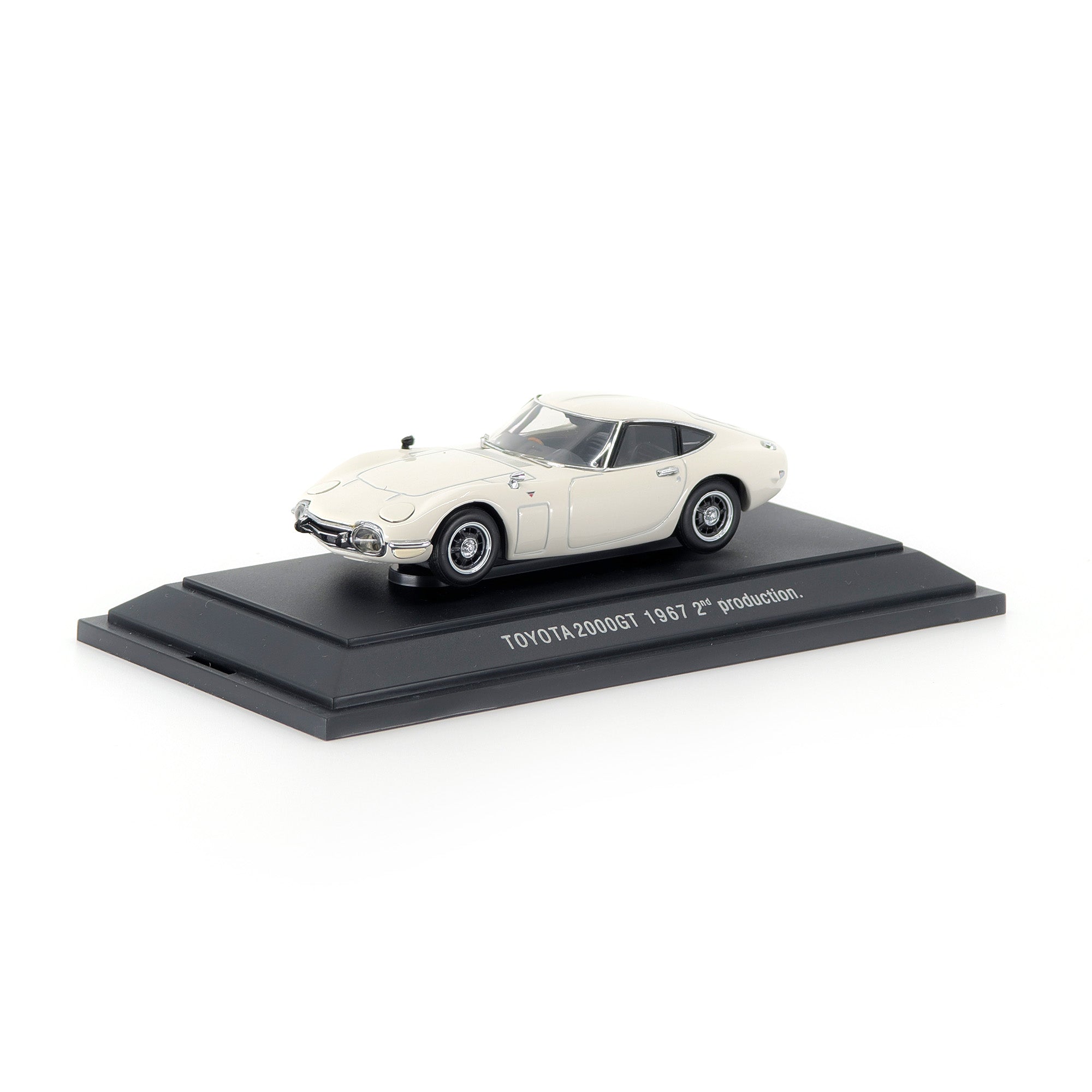 1/43 TOYOTA 2000GT（WHITE） – GRIDMODELS