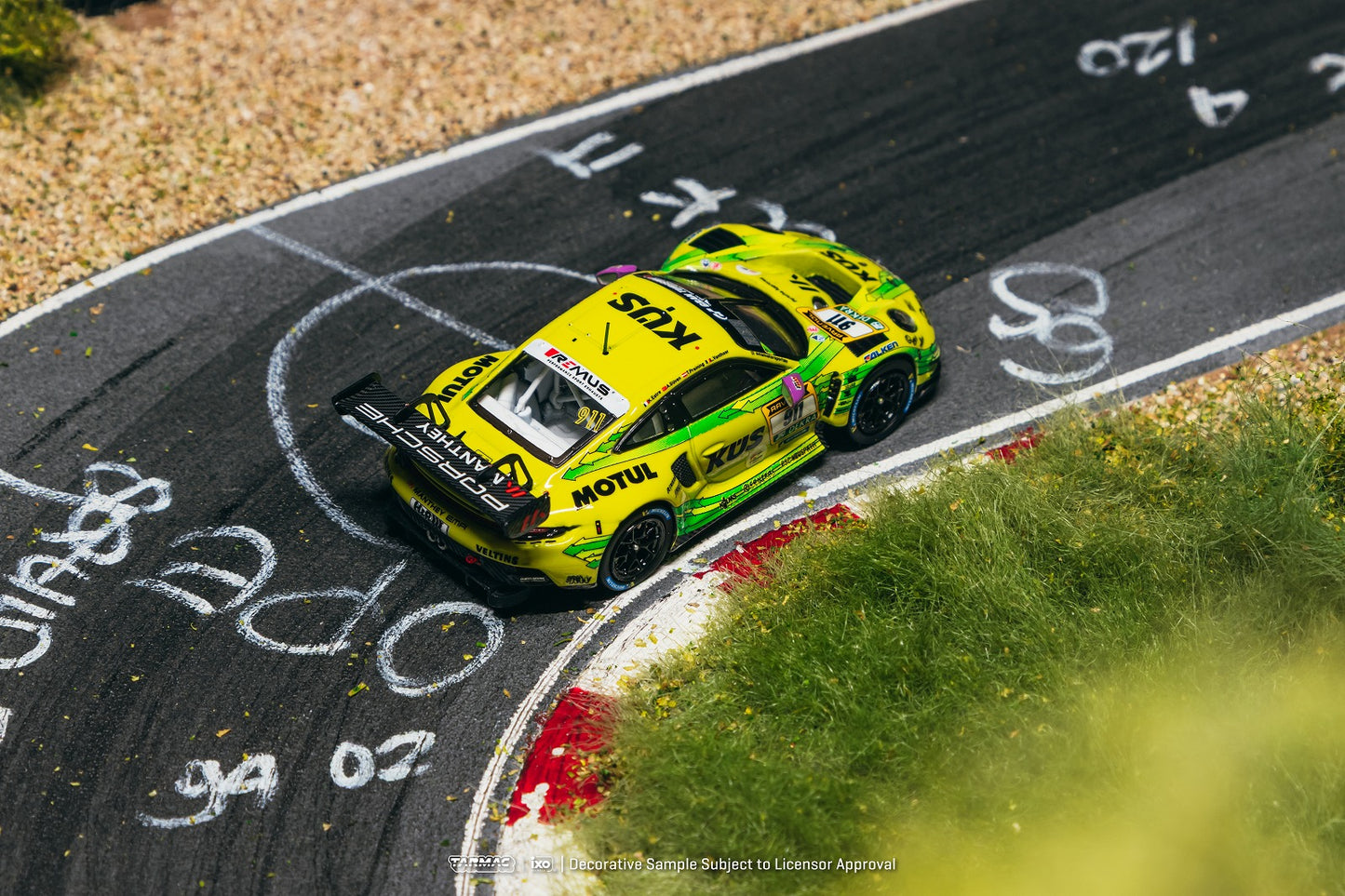 <予約商品>1/64 Porsche 911 GT3 R Nürburgring 24h 2024 ※2026年12月以後入荷予定
