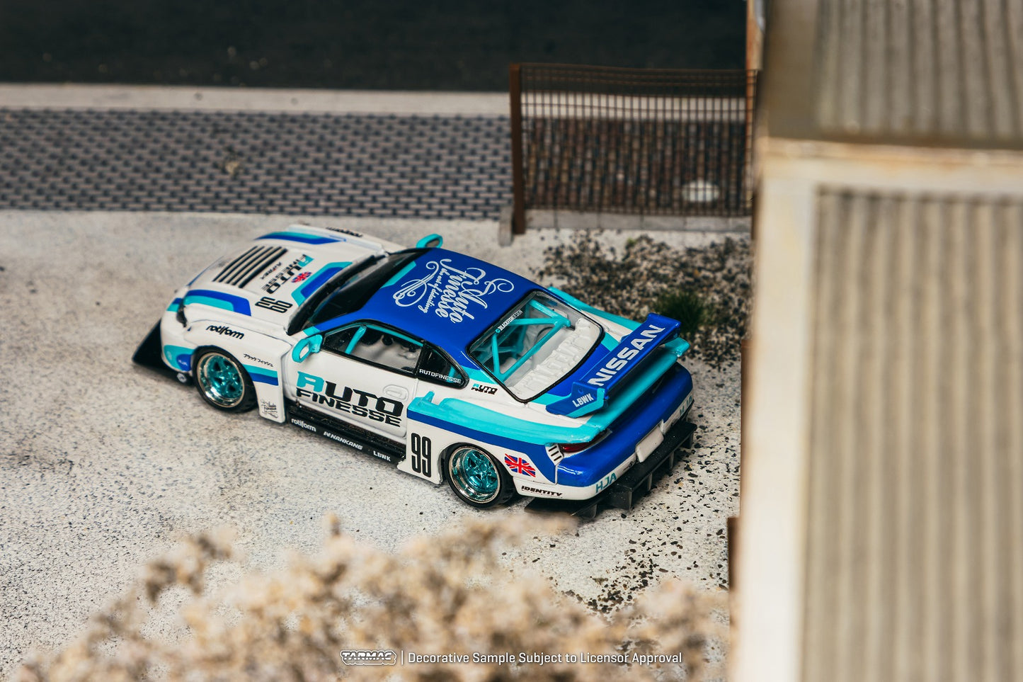 <予約商品>1/64 LB-Super Silhouette Nissan SILVIA (S15) Auto Finesse ※2026年10月以後入荷予定