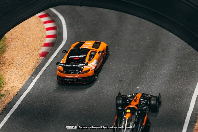<予約商品>1/64 Mercedes-Benz AMG GT Black Series Safety Car of British GP 2025 ※2027年4月以後入荷予定