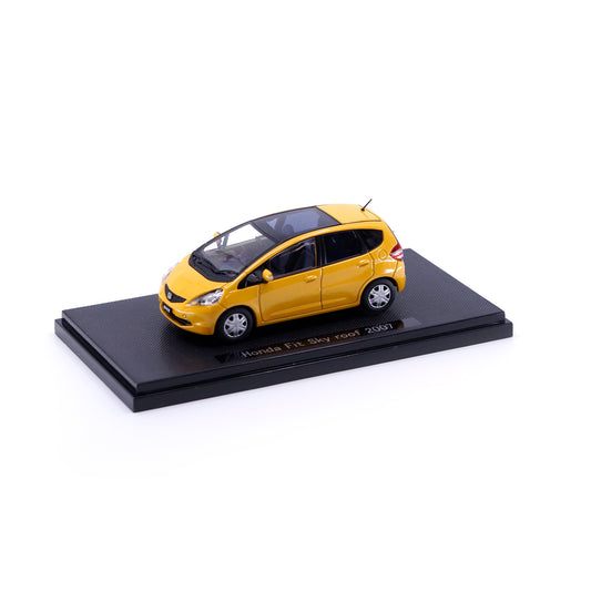 1/43 Honda FIT SKY ROOF 2007 (YELLOW)