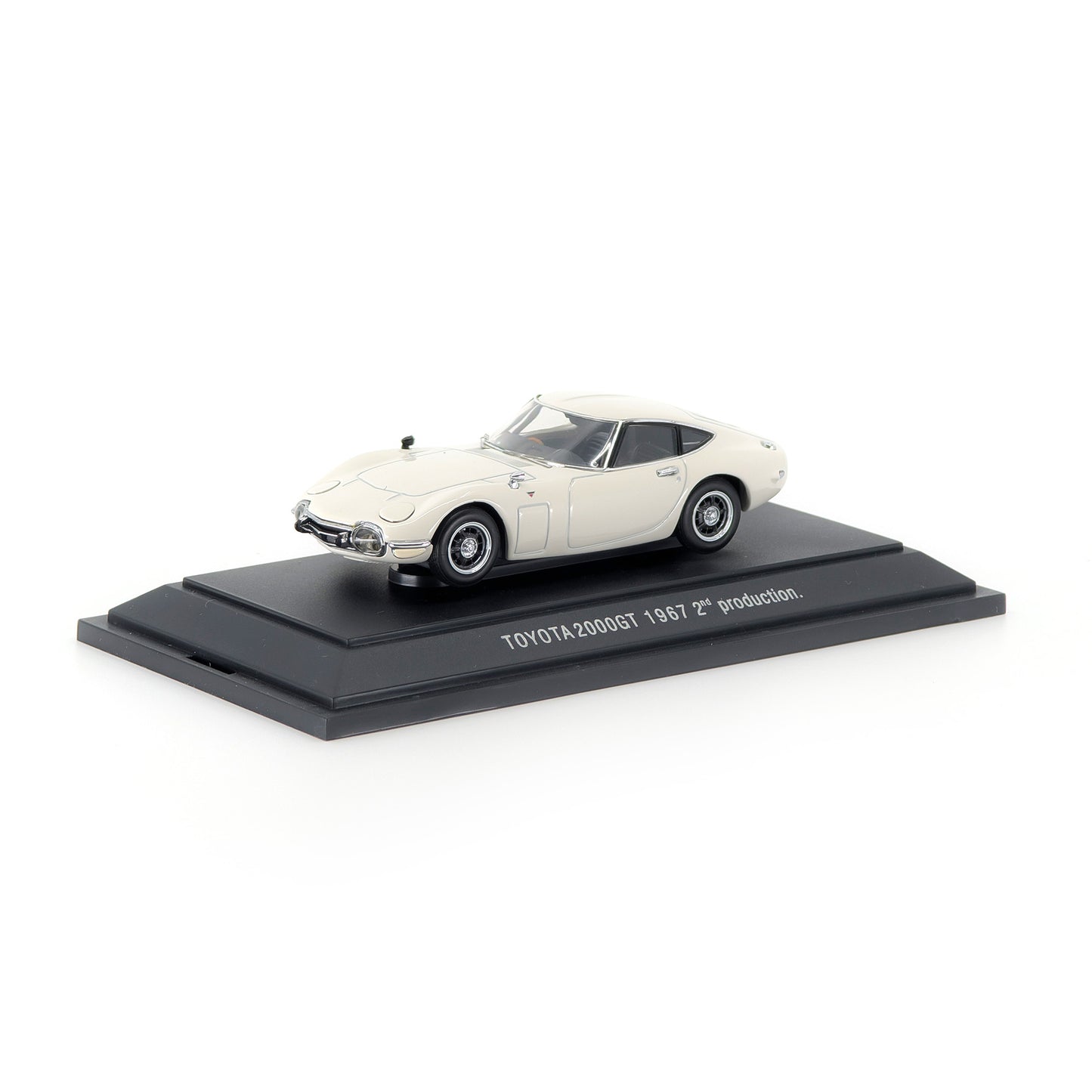 1/43 TOYOTA 2000GT（WHITE）