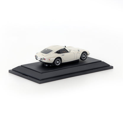 1/43 TOYOTA 2000GT（WHITE）
