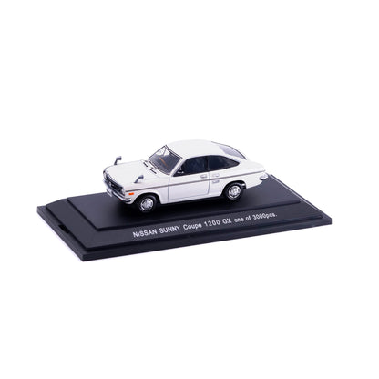 1/43 NISSAN SUNNY COUPE GX (WHITE)