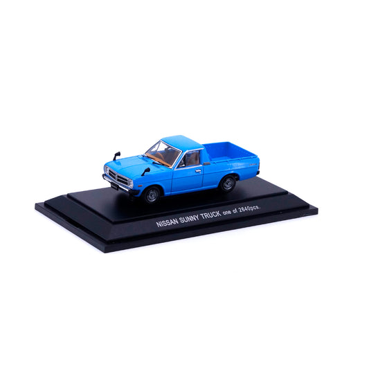 1/43 NISSAN SUNNY TRUCK (BLUE)