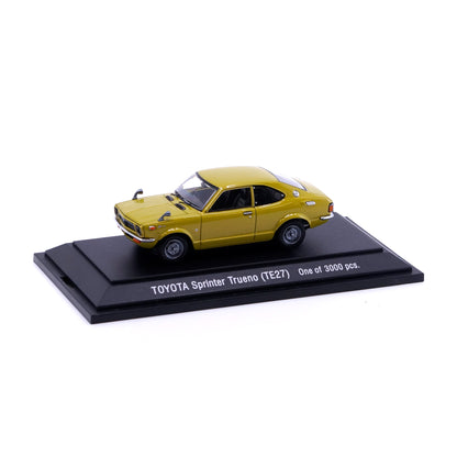 1/43 TOYOTA SPRINTER TRUENO (GOLD)