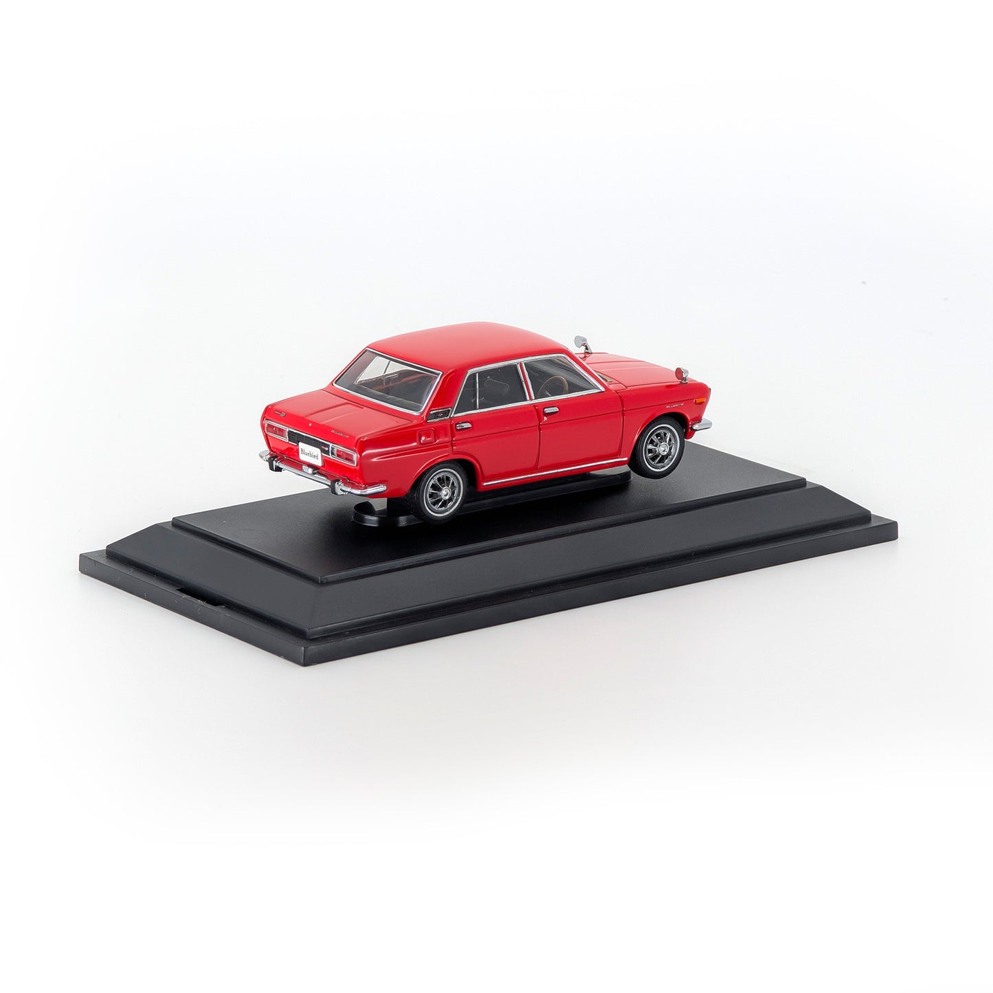 1/43 NISSAN BLUEBIRD SSS.（RED）