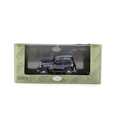 1/43 DATSUN 17 sedan 1938 (BLACK)