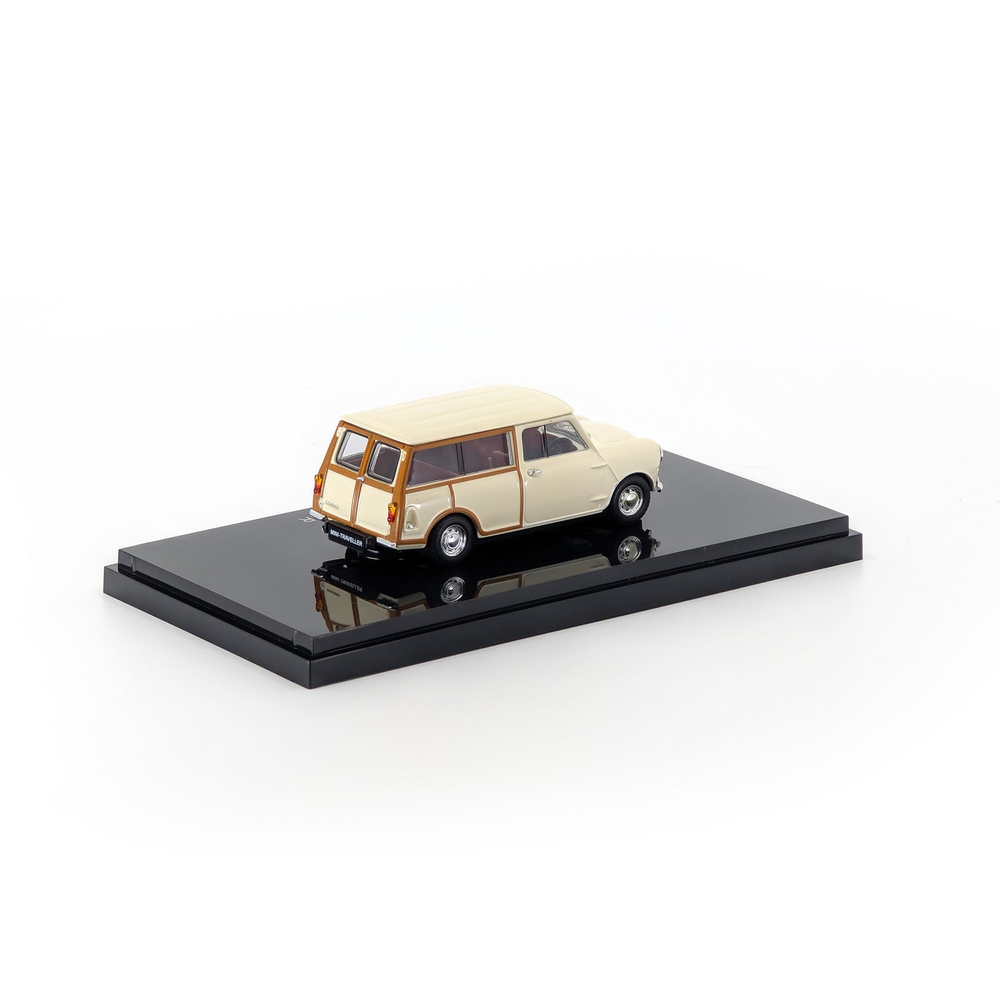 1/43 Morris Mini Traveller (WHITE)