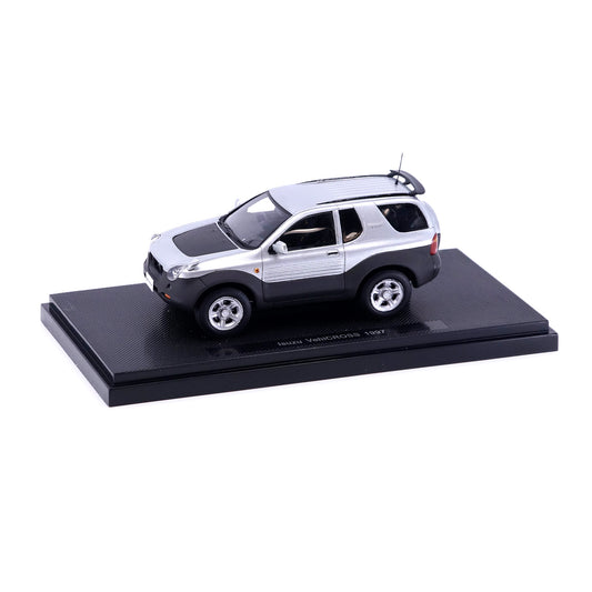 1/43 Isuzu VehiCROSS 1997 (SILVER)
