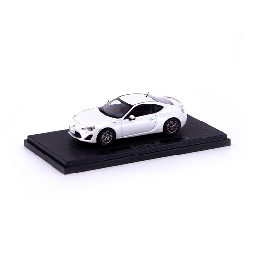 1/43 TOYOTA 86 (WHITE)