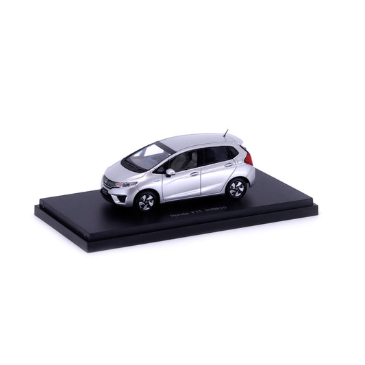 1/43 Honda FIT HYBRID (Alabaster Silver Metallic)