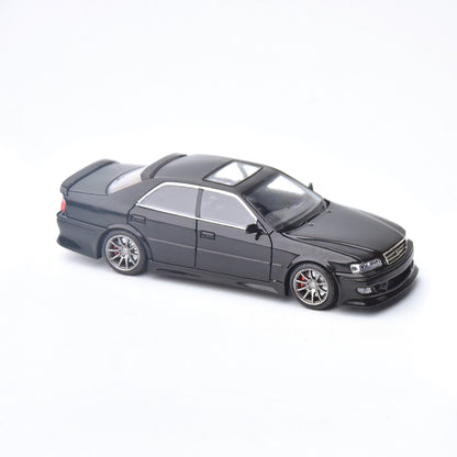 ＜予約商品＞1/64 Toyota Chaser JZX100 Custom Version Gloss Black ※2026年6月以後入荷予定