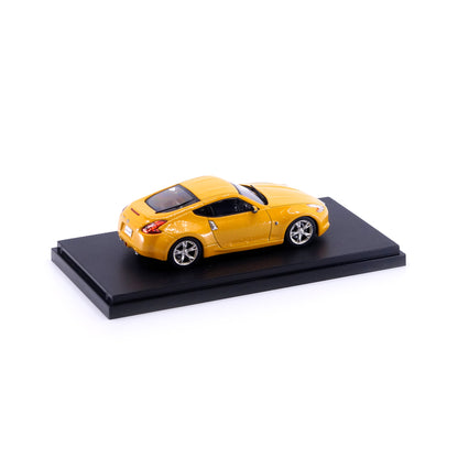 1/43 NISSAN FAIRLADY Z 2008 (YELLOW)
