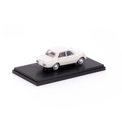 1/43 NISSAN BLUEBIRD 410 1964（WHITE）