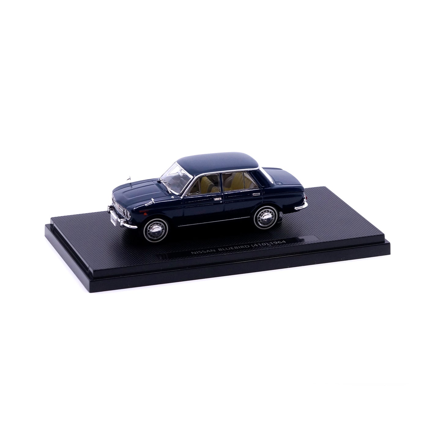 1/43 NISSAN BLUEBIRD 410 1964 (BLUE)