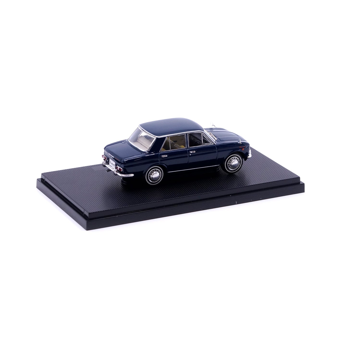 1/43 NISSAN BLUEBIRD 410 1964 (BLUE)
