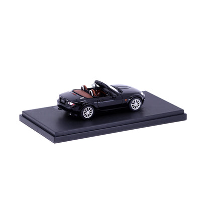 1/43 MAZDA ROADSTER 2005 (BRILLIANT BLACK)