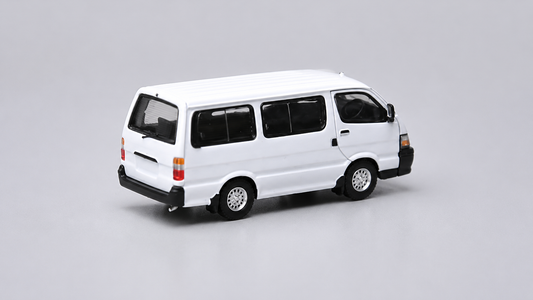 ＜予約商品＞1/64 TOYOTA HIACE H100 WHITE ※2026年10月以後入荷予定