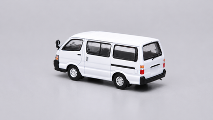 ＜予約商品＞1/64 TOYOTA HIACE H100 WHITE ※2026年10月以後入荷予定