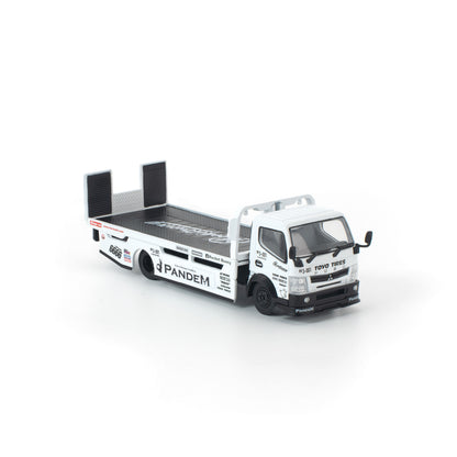＜予約商品＞1/64 PANDEM FUSO 300 FLATBED TRANSPORTER WHITE ※2026年9月以後入荷予定
