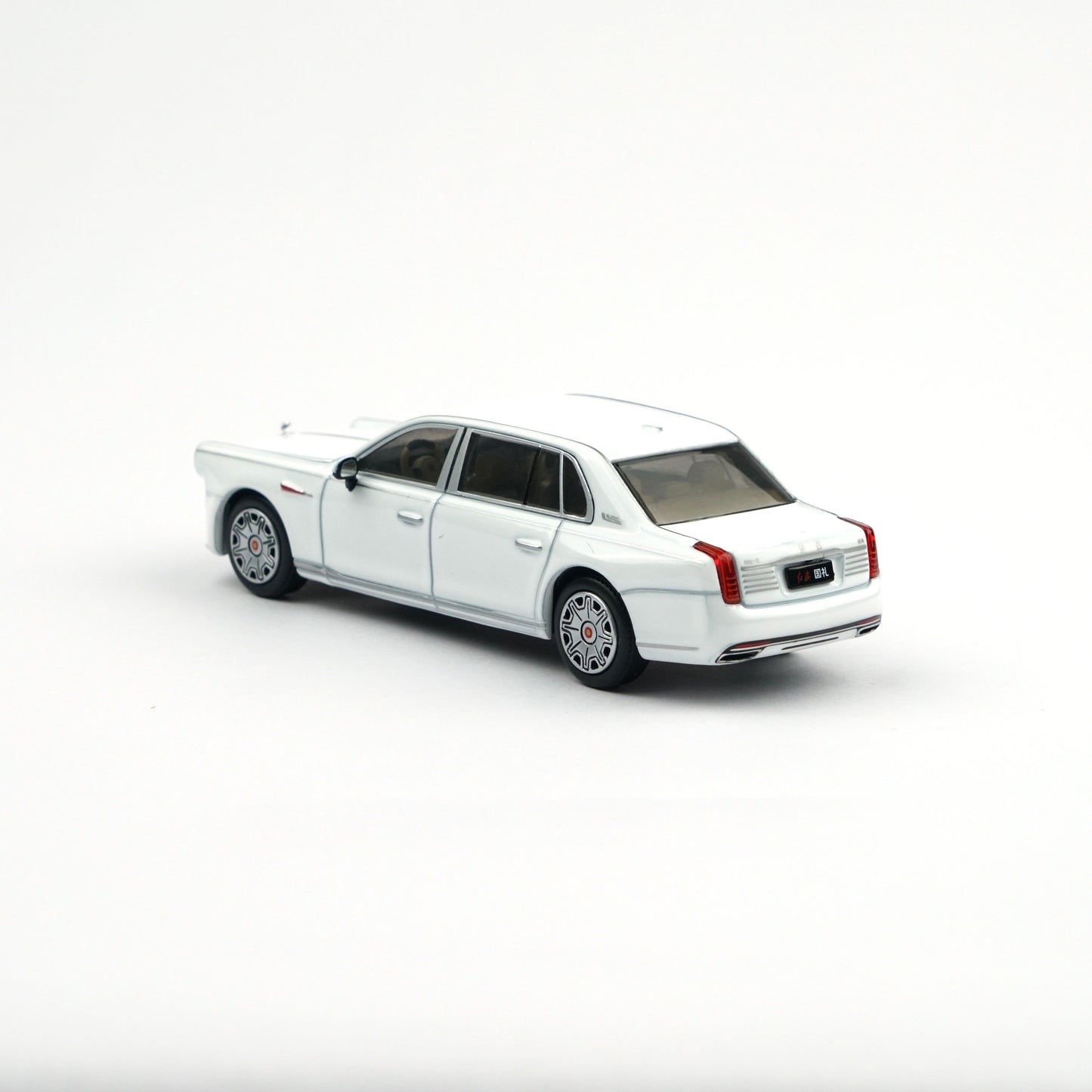 ＜予約商品＞1/64 HONGQI GUOLI White ※2026年9月以後入荷予定