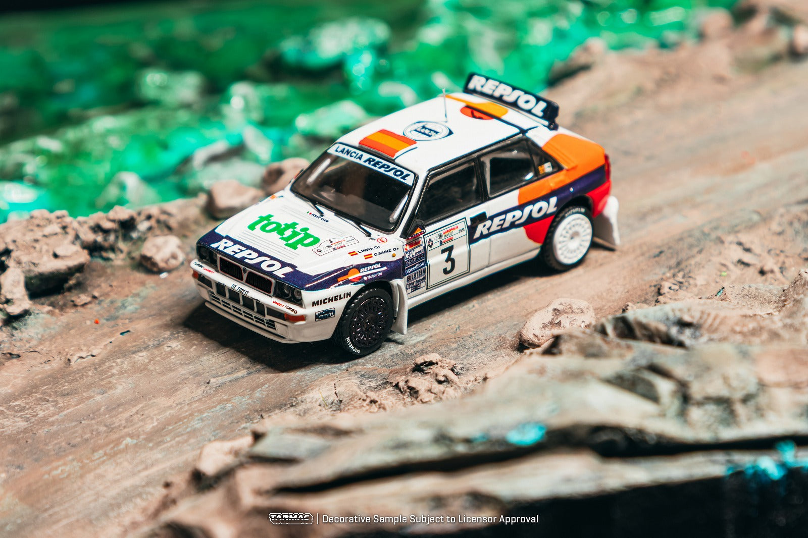 ハル① 予約商品＞1/64 Lancia Delta HF Integrale Acropolis Rally 1993