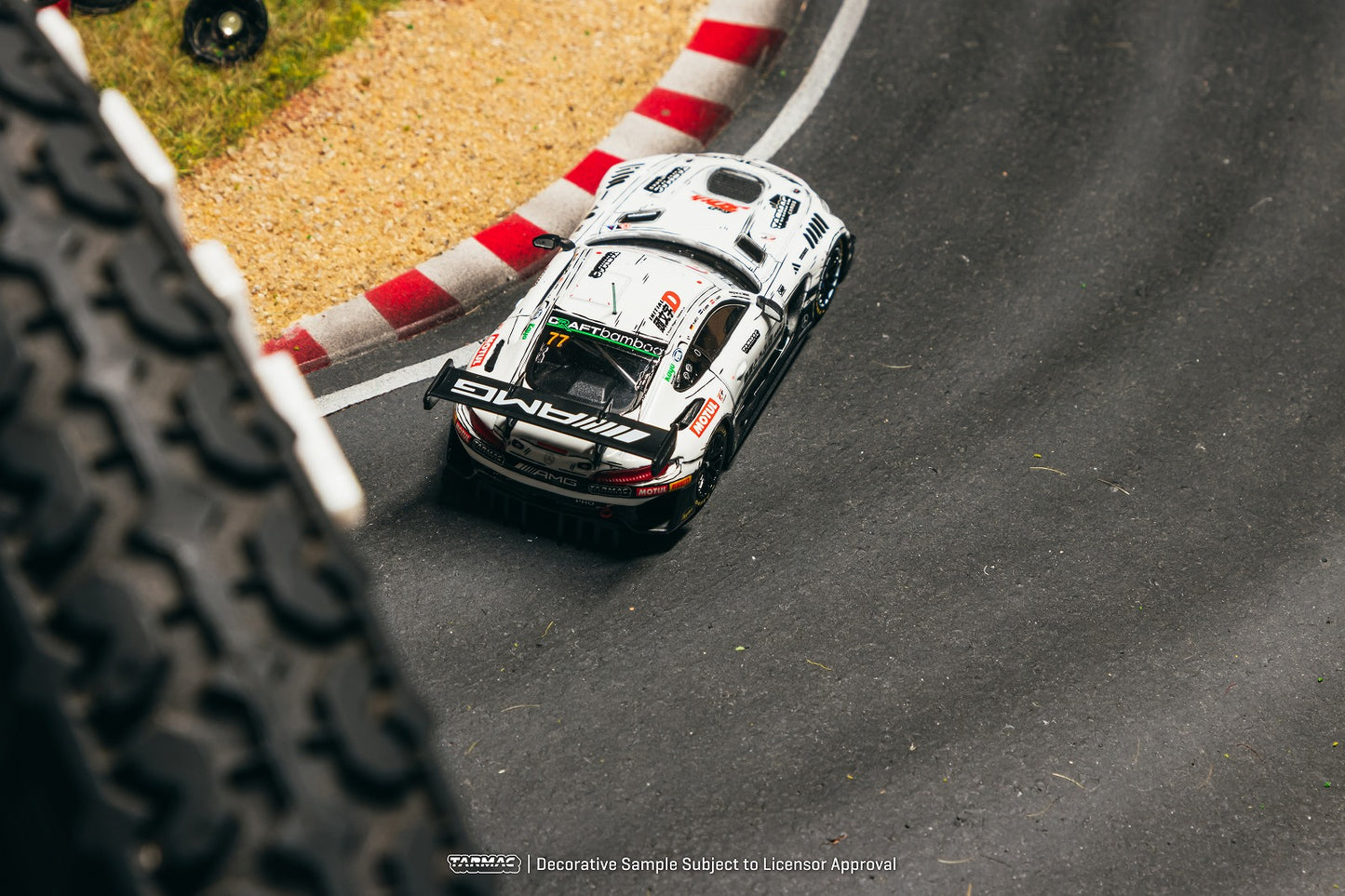 ＜予約商品＞1/64 Mercedes-AMG GT3 Bathurst 12h 2026 Craft-Bamboo Racing ※2026年11月以後入荷予定