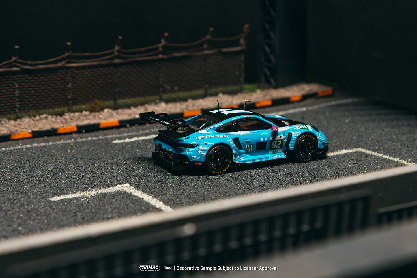 ＜予約商品＞1/64 Porsche 911 GT3 R 24h of Le Mans 2025 - Winner of LMGT3※2027年2月以後入荷予定