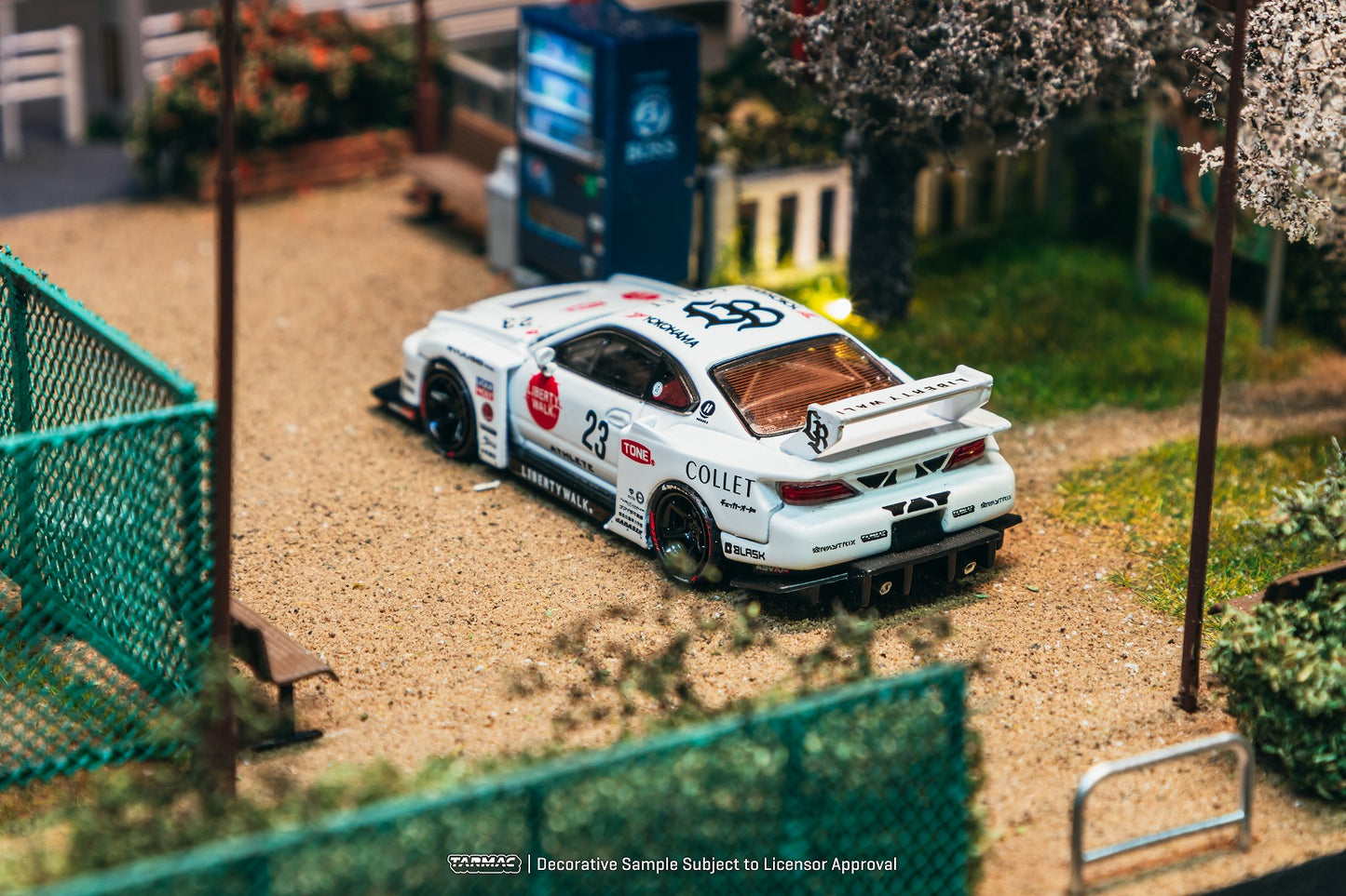 ＜予約商品＞1/64 LB-Super Silhouette Nissan SILVIA (S15) Drift 2025 ※2026年7月以後入荷予定