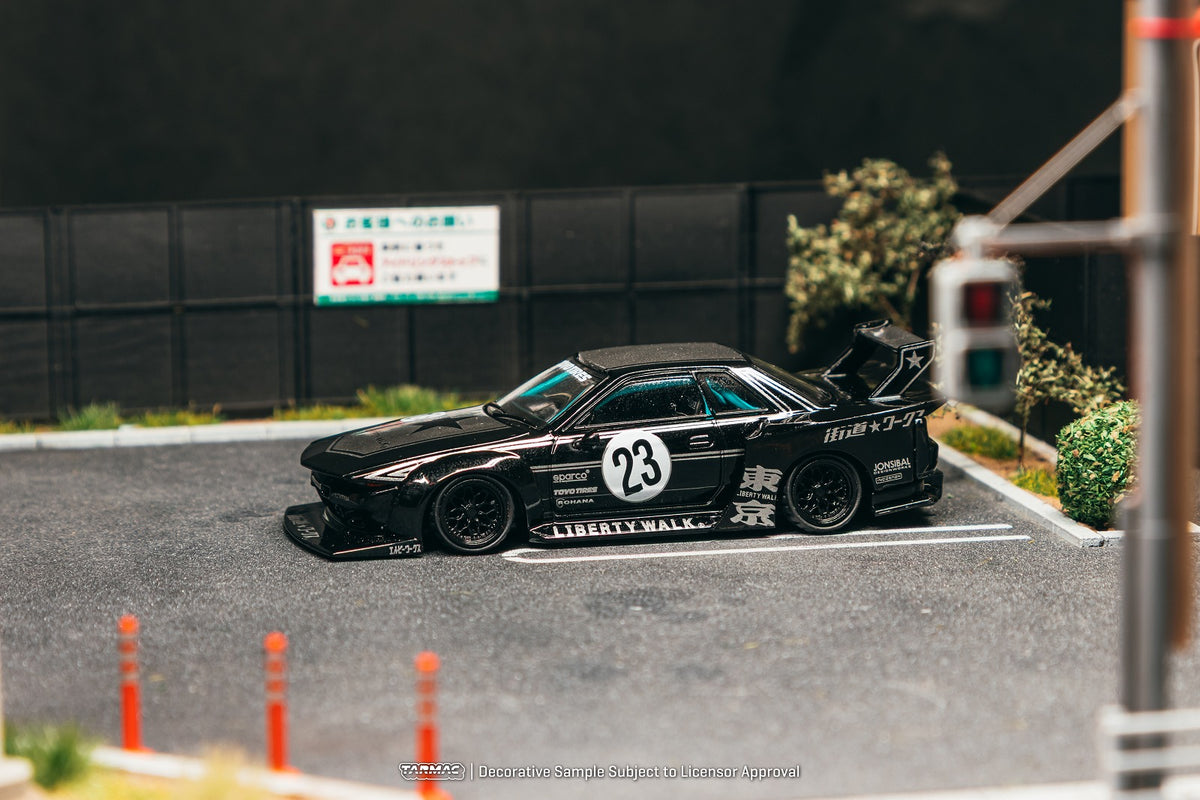 ＜予約商品＞1/64 LB-KAIDO WORKS Nissan R32 Skyline Black※2027年3月以後入荷予定