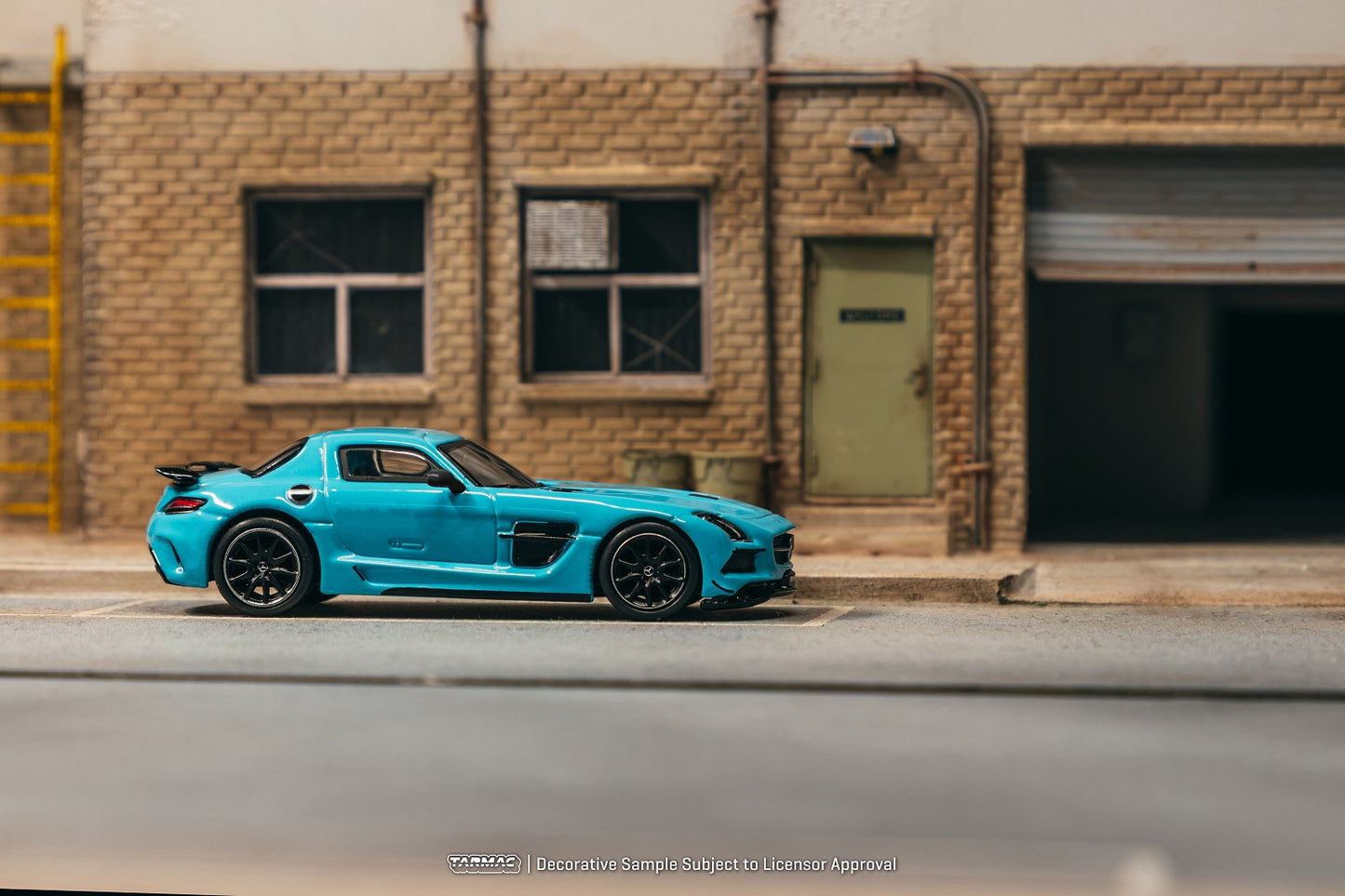 ＜予約商品＞1/64 Mercedes-Benz SLS AMG Coupé Black Series Matte Blue ※2027年2月以後入荷予定