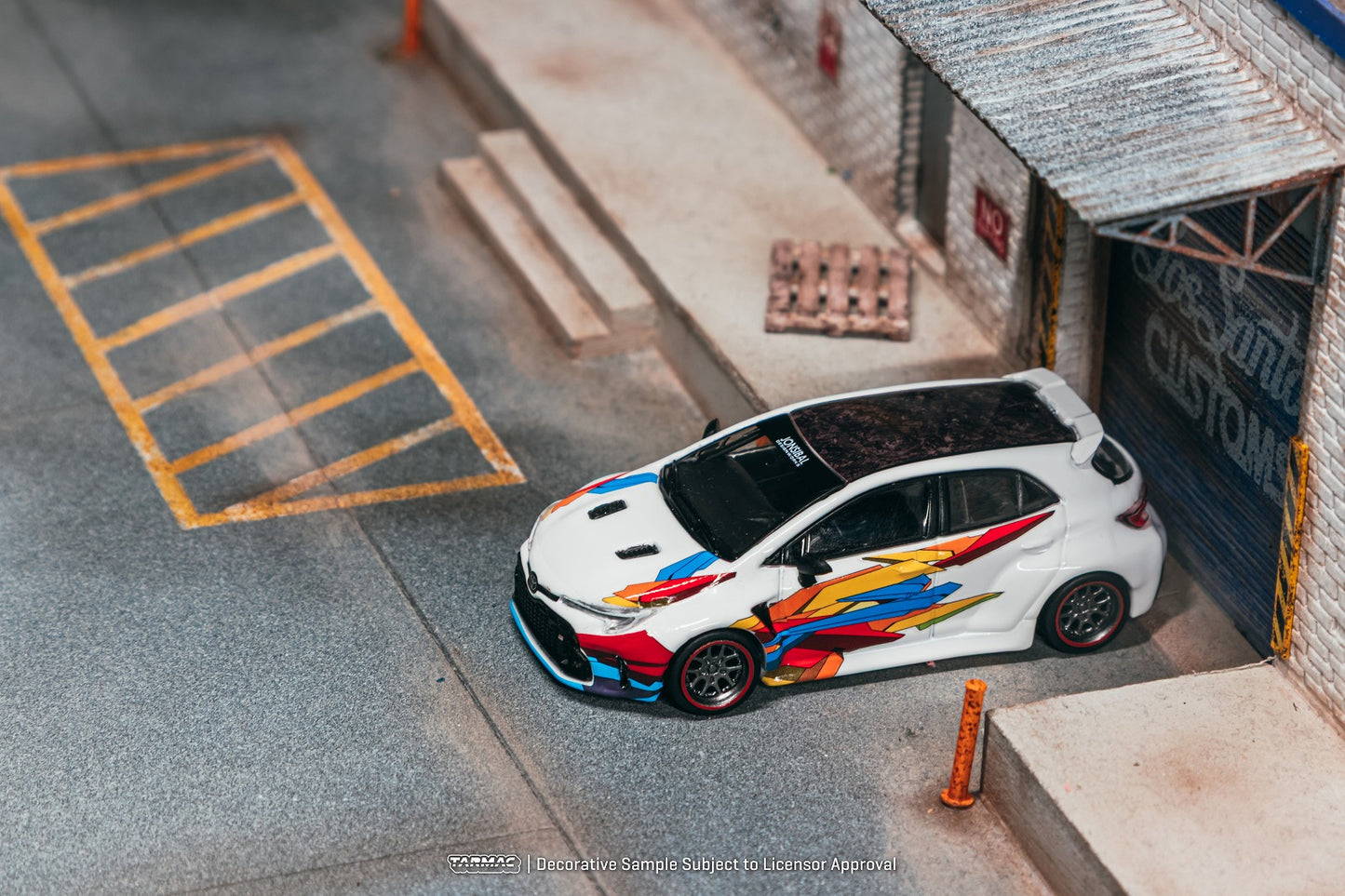 ＜予約商品＞1/64 Toyota GR Corolla Widebody White  ※2026年7月以後入荷予定
