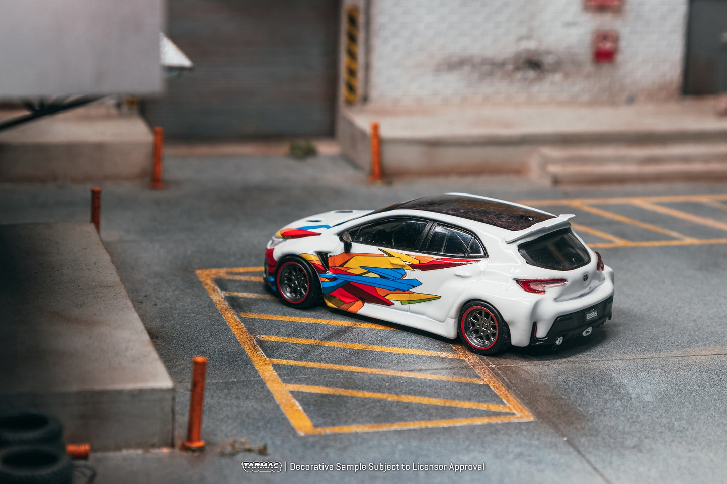 ＜予約商品＞1/64 Toyota GR Corolla Widebody White  ※2026年7月以後入荷予定