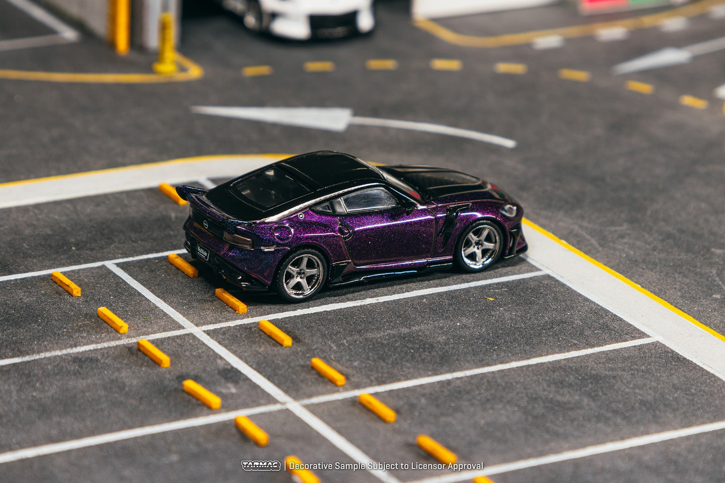 ＜予約商品＞1/64 Nissan VeilSide FFZ400 Fairlady Z Chameleon purple※2026年12月以後入荷予定
