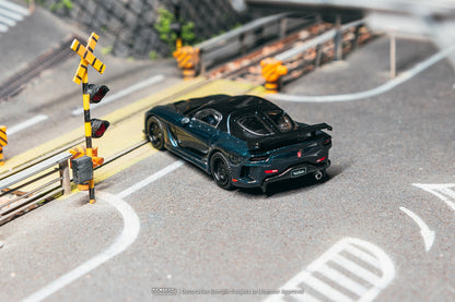 ＜予約商品＞1/64 Mazda RX-7 VeilSide Fortune7 Dark Blue / Black ※2026年8月以後入荷予定