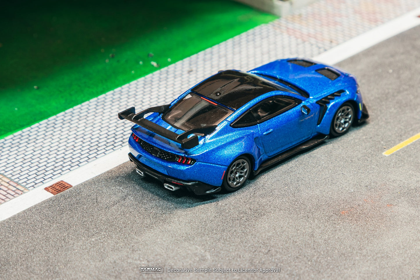 ＜予約商品＞1/64 Ford Mustang GTD Blue ※2026年8月以後入荷予定