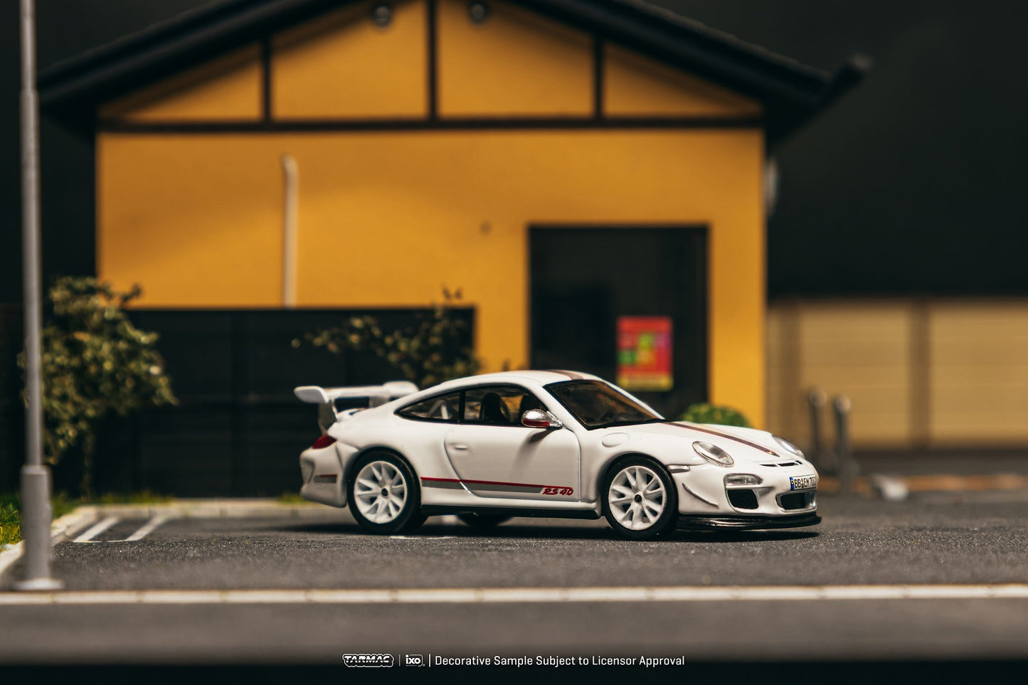 ＜予約商品＞1/64 Porsche 911 GT3 RS 4.0 (997.2) White※2026年11月以後入荷予定