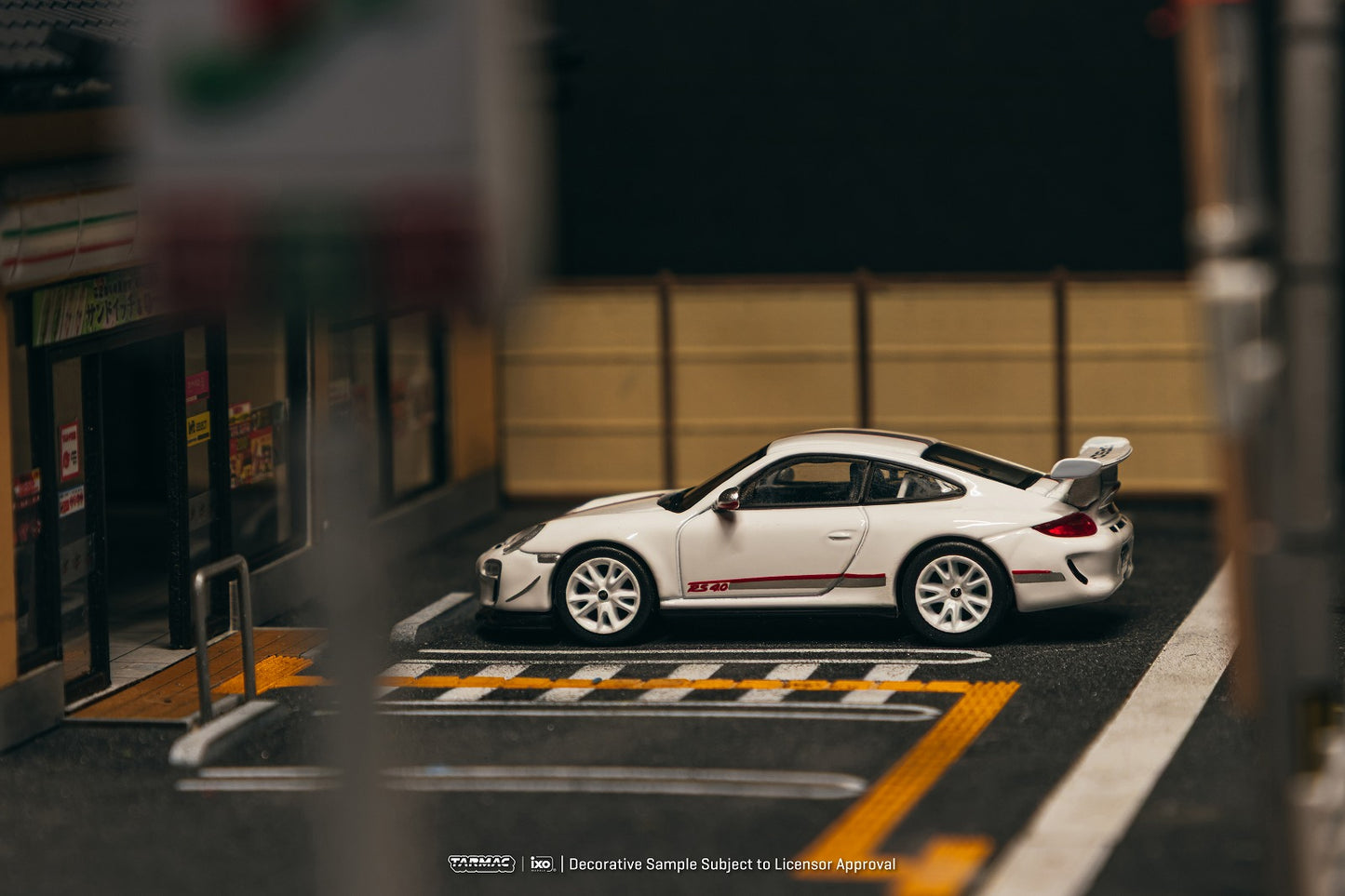 ＜予約商品＞1/64 Porsche 911 GT3 RS 4.0 (997.2) White※2026年11月以後入荷予定