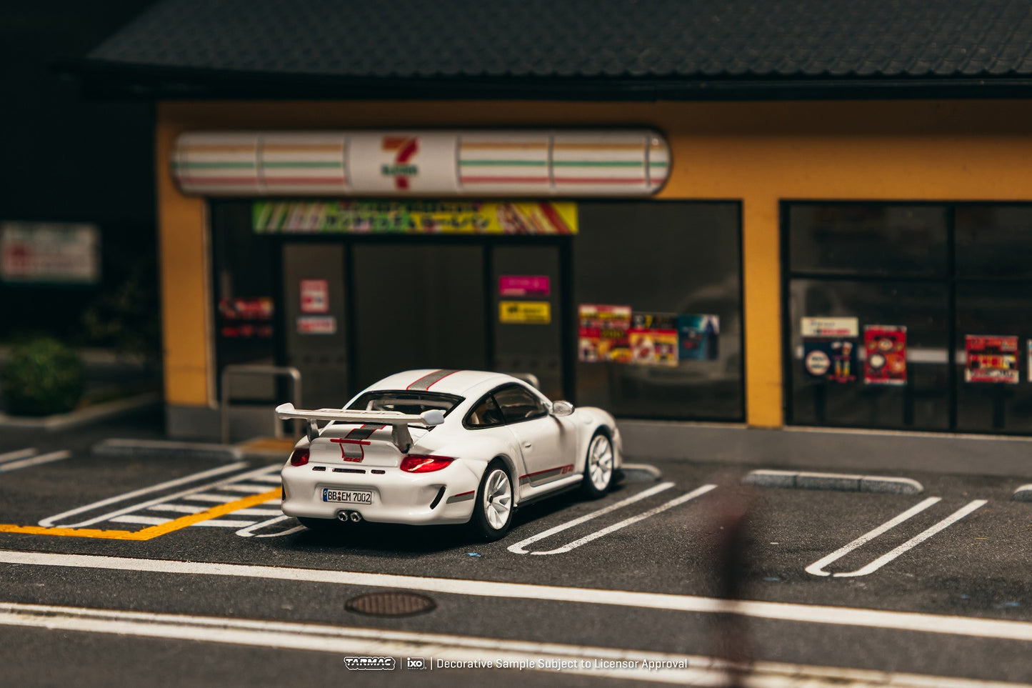 ＜予約商品＞1/64 Porsche 911 GT3 RS 4.0 (997.2) White※2026年11月以後入荷予定