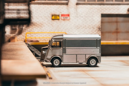 ＜予約商品＞1/64 Citroen Type H Silver   ※2027年4月以後入荷予定