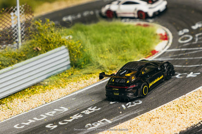 ＜予約商品＞1/64 Porsche GT3RS (992.1) MR Black Yellow Tarmac Special Edition ※2026年11月以後入荷予定