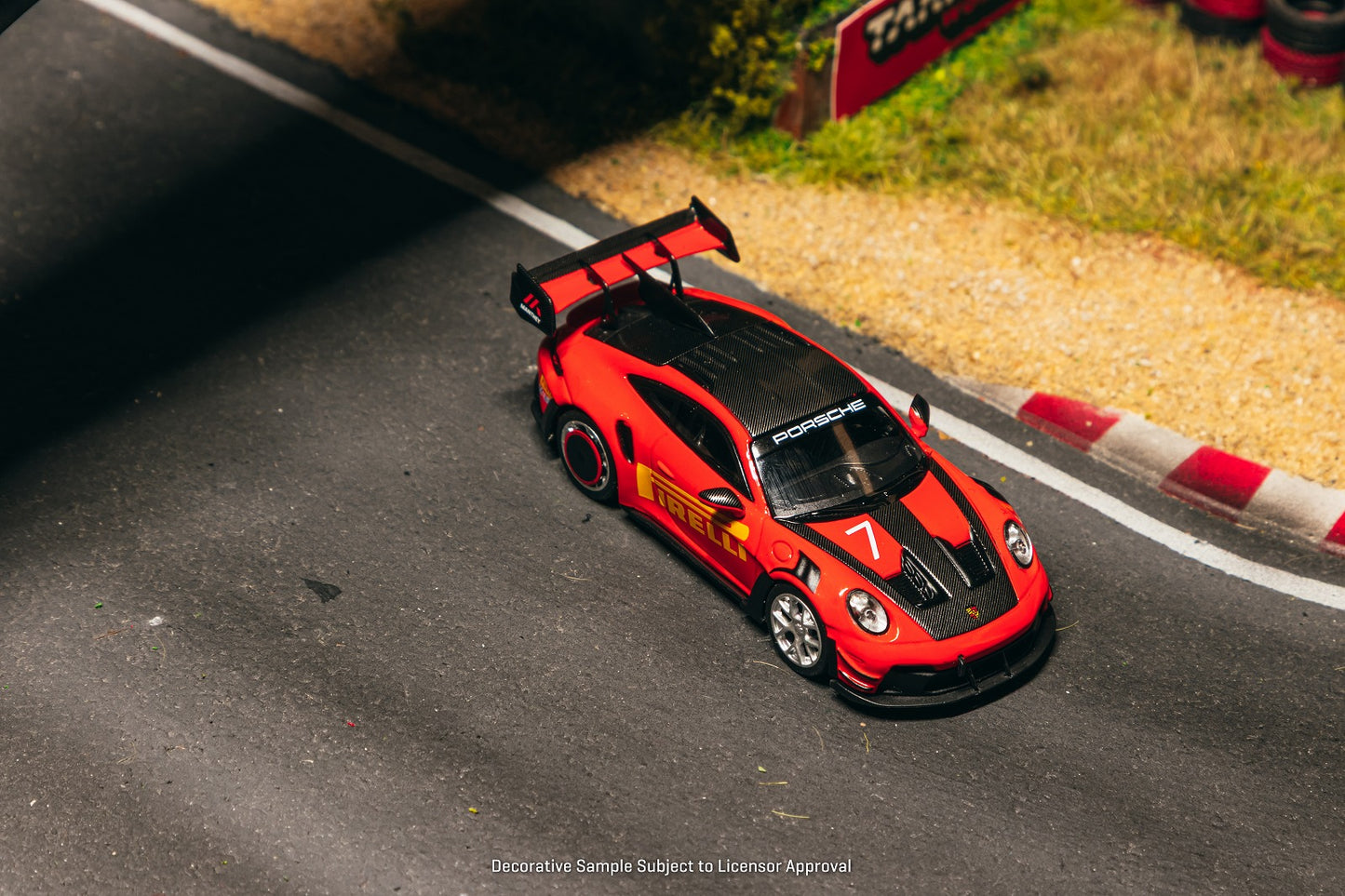 ＜予約商品＞1/64 Porsche GT3RS(992.1) MR Red ※2026年12月以後入荷予定