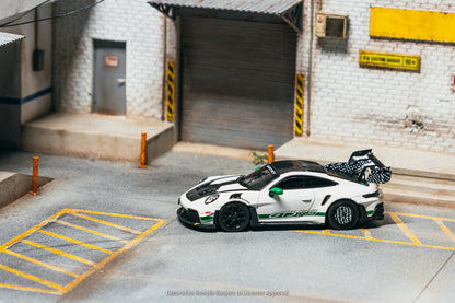 ＜予約商品＞1/64 Porsche GT3RS(992.1) MR White Green ※2026年12月以後入荷予定