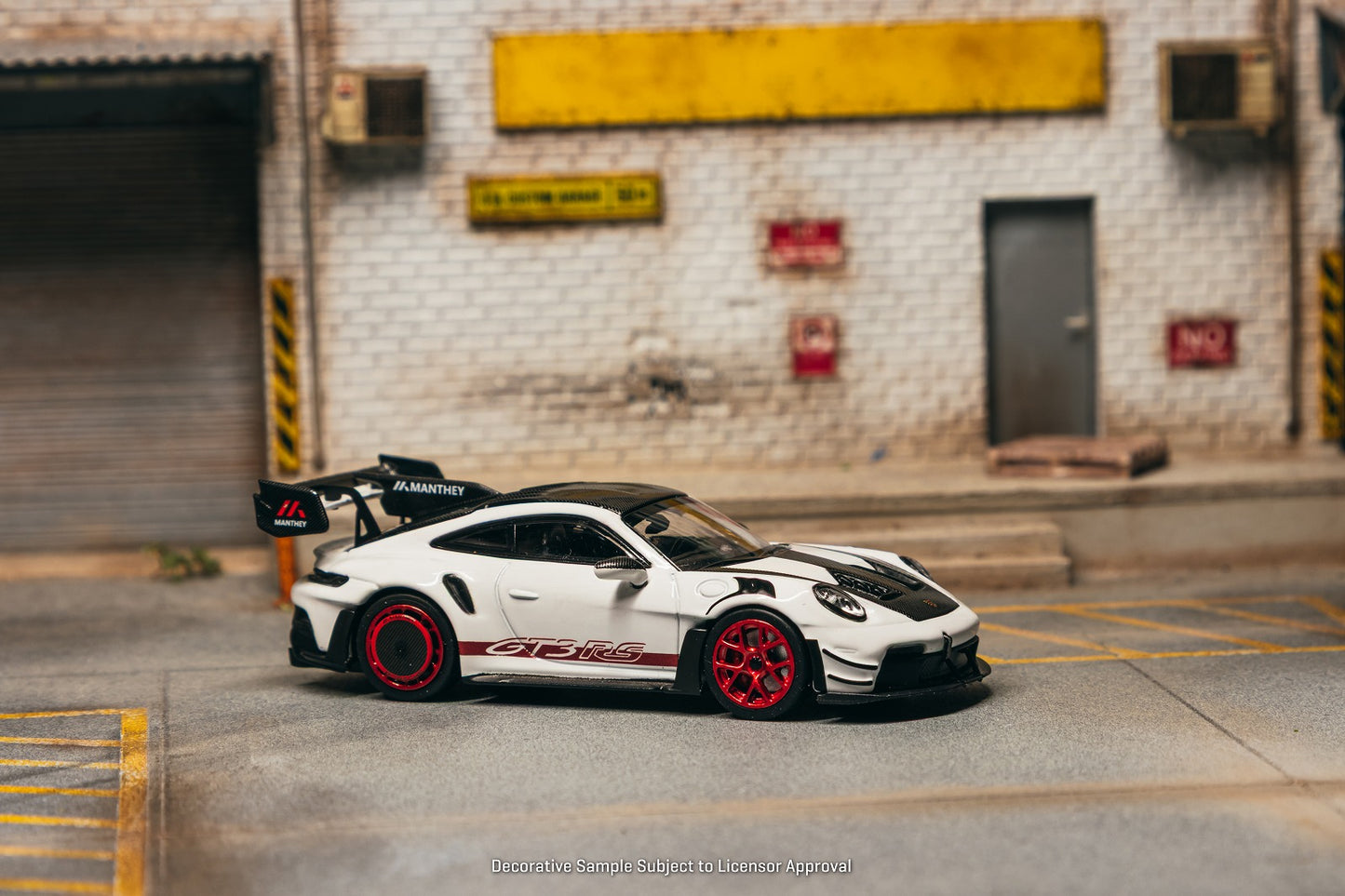 ＜予約商品＞1/64 Porsche GT3RS (992.1) MR White Red Tarmac Special Edition ※2026年11月以後入荷予定