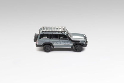 ＜予約商品＞1/64 TOYOTA LAND CRUISER 80 CUSTOM DARK GREEN / BLACK 1/64 トヨタ ランドクルーザー 80 カスタム ダークグリーン／ブラック※2026年12月以後入荷予定